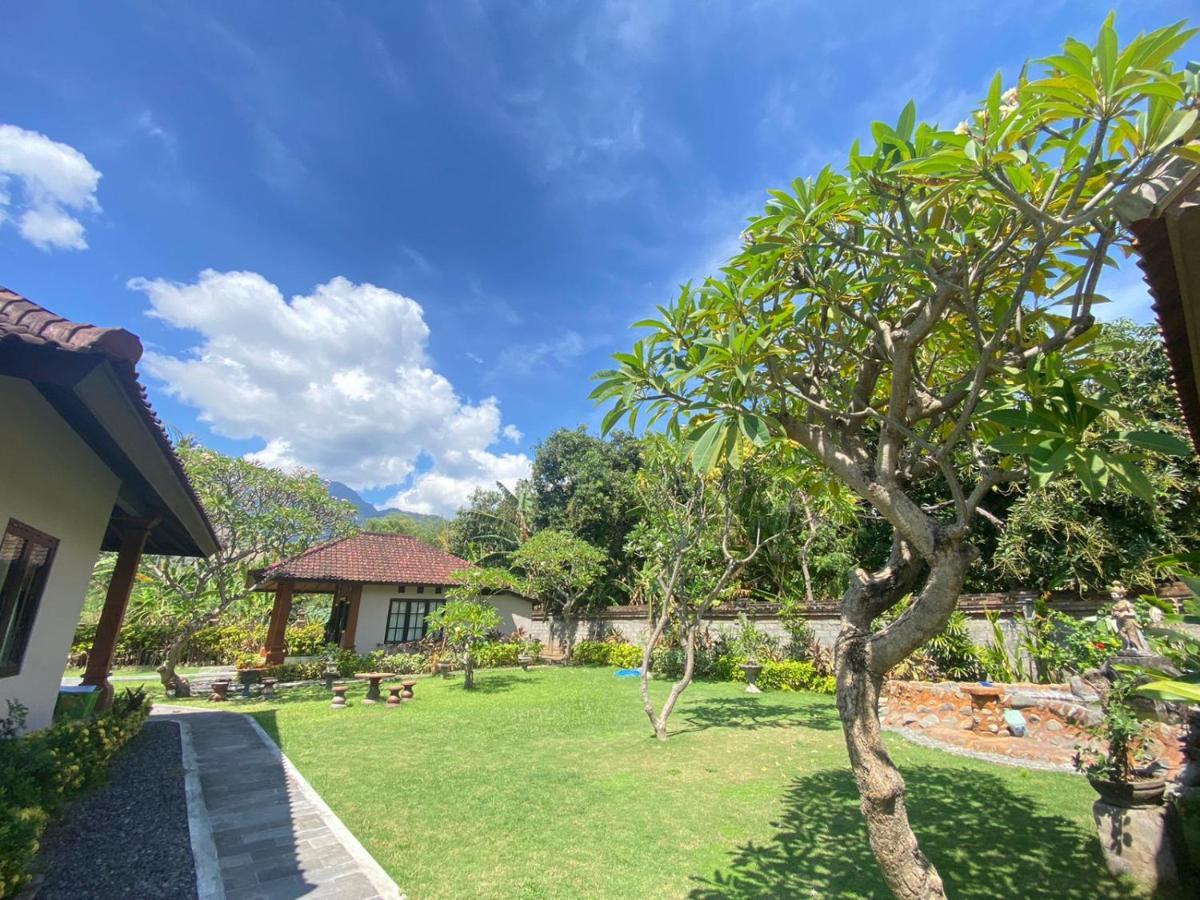 Badini Homestay Pemuteran  Luaran gambar